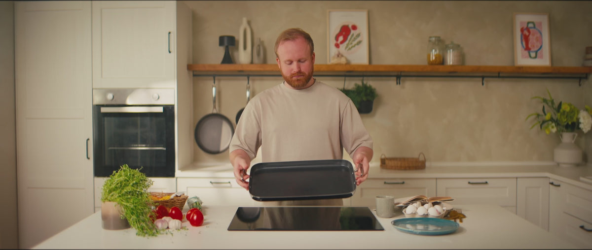 Load video: 
Hybrid non-stick griddle plate